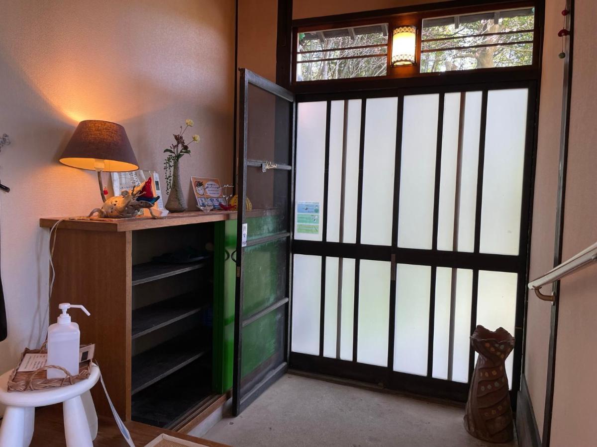 Bamboo Village Guest House Naoshima Exteriör bild