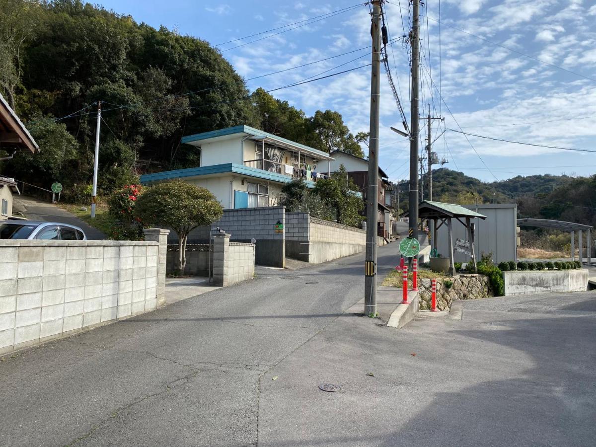 Bamboo Village Guest House Naoshima Exteriör bild